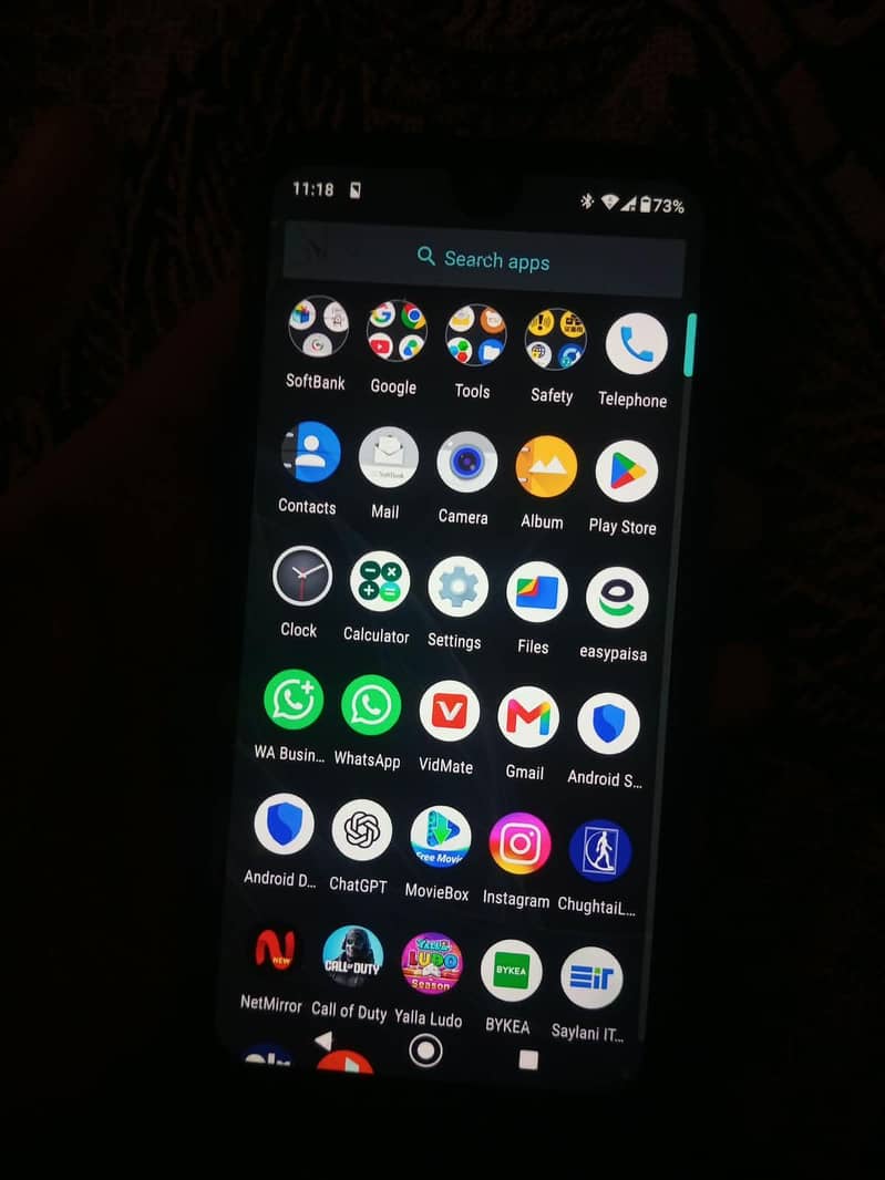 Sharp Aquos R2 0