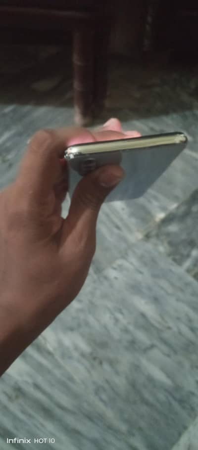 Vivo S1