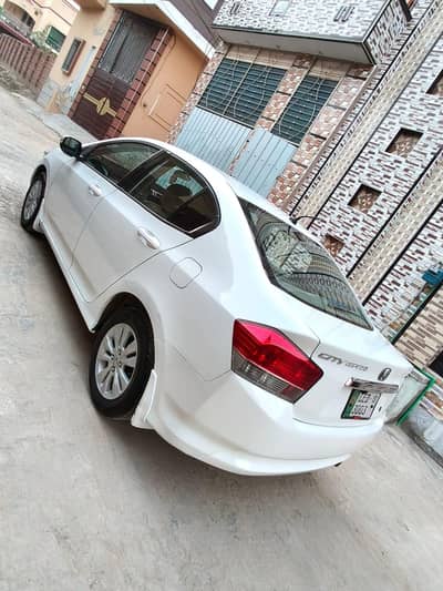 Honda City 2013 totally original car