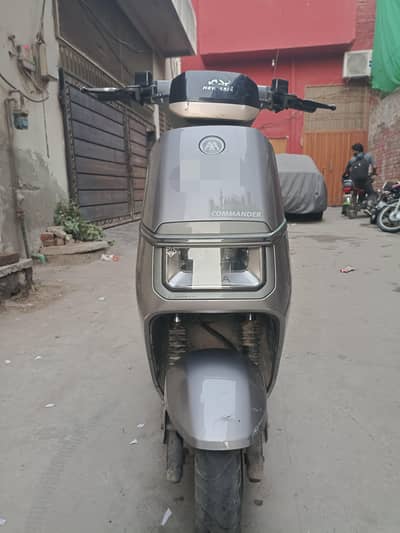Ramza A700 Commander