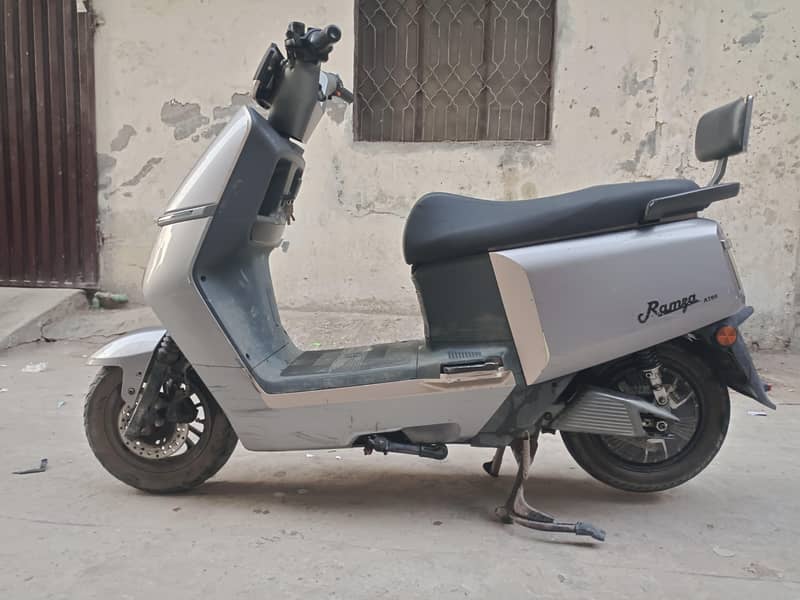 Ramza A700 Commander 4