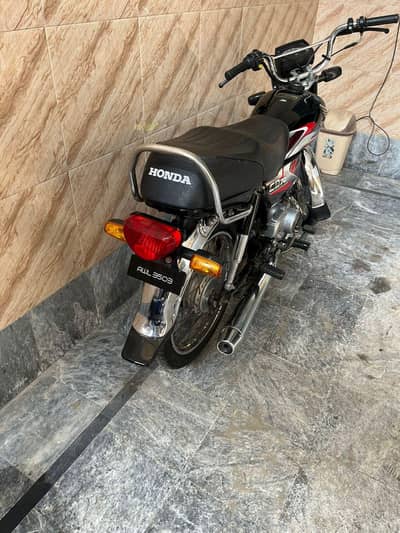Honda cd 70 black 24/25