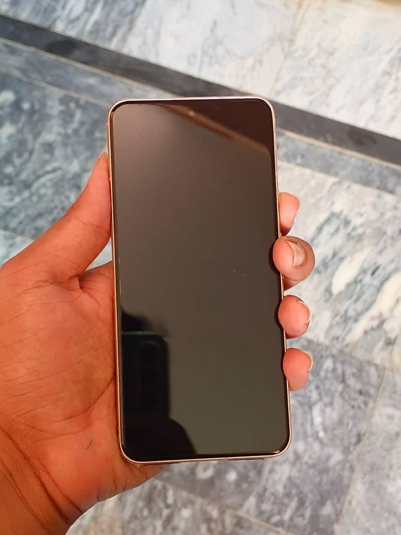 Google Pixel 8 2
