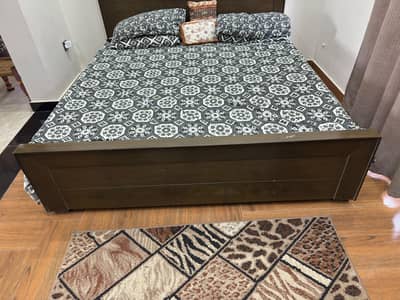 Wooden Double Bed – Excellent Condition
