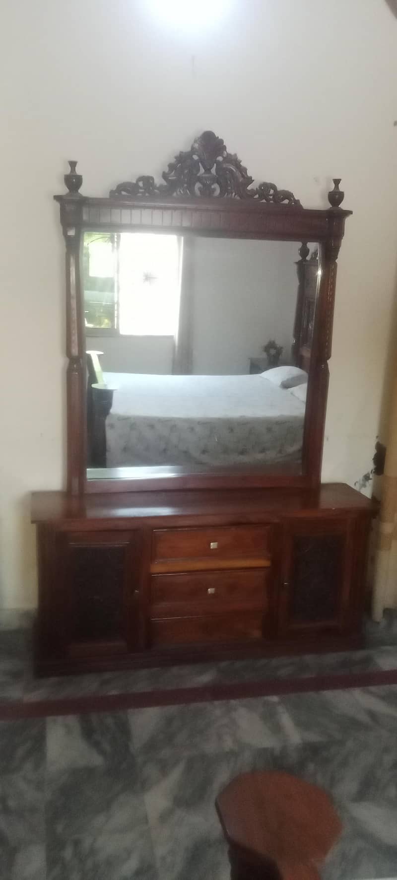 Double Bed Side Table Dressing 3