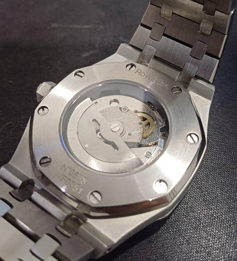 AP Watch 1