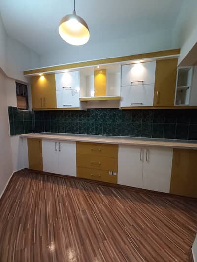 three bed dd leased apartment for sale in johar