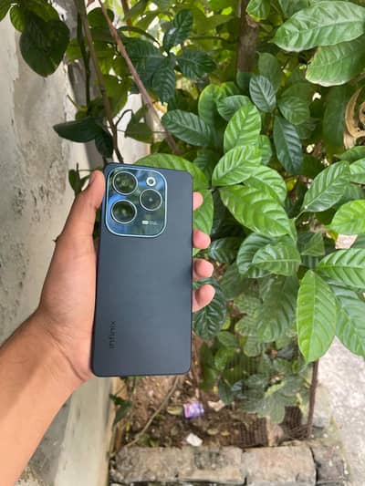 Infinix Hot 40