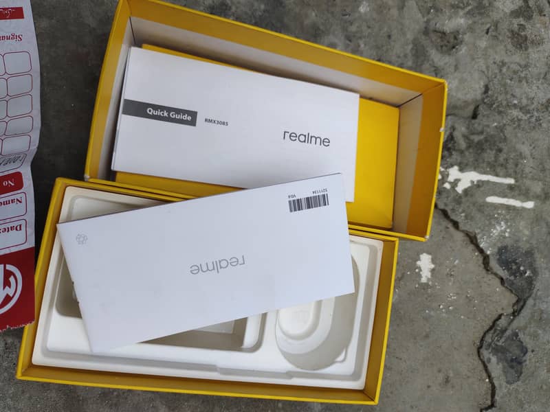 Realme 8 5