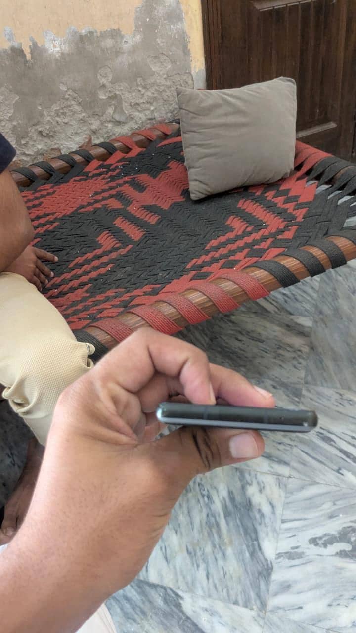 Google Pixel 6a 5