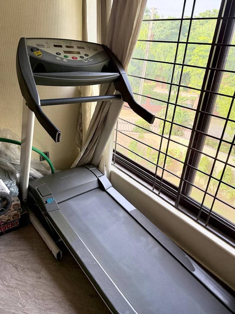 Electronic Tread Mill 2