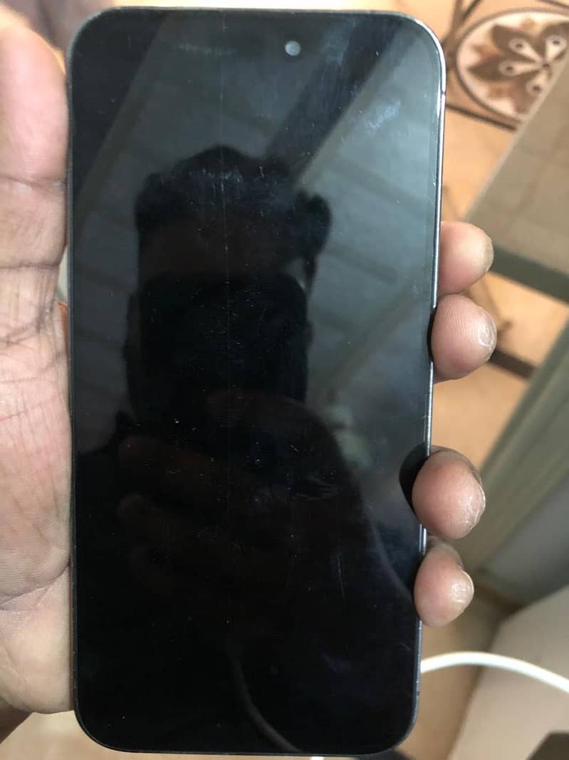 Iphone 14 pro max read add 5