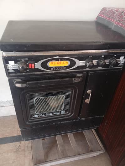 Real Gas Cooking Range RM 8700 | Oven & Grill