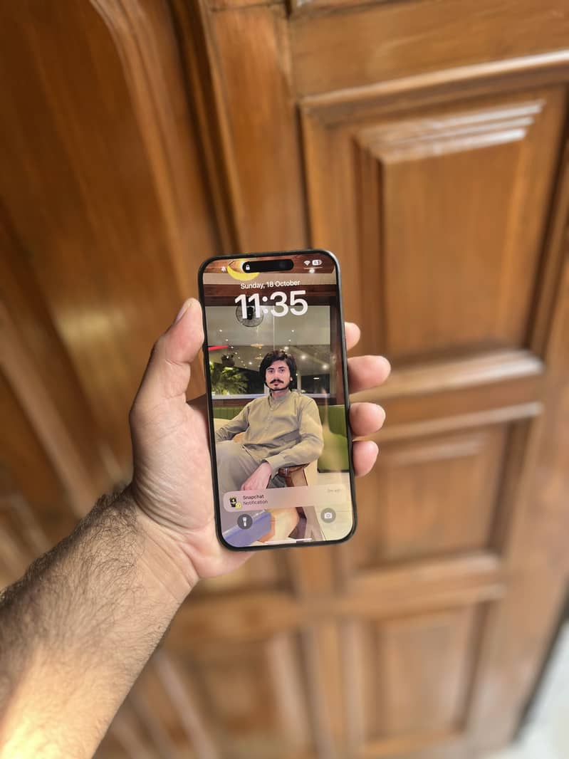 Apple iPhone 15 Pro Max 1