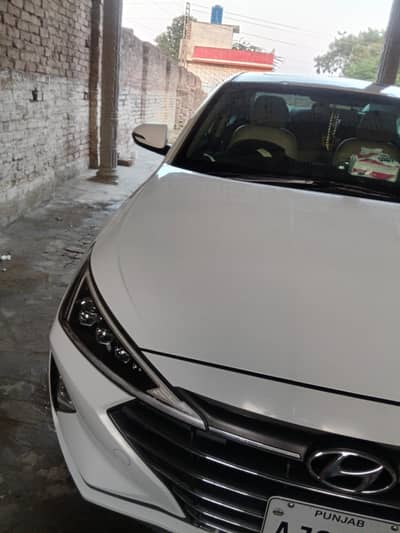 Hyundai Elantra GLS 2022 | Sunroof | Fully Loaded | 1st Owner