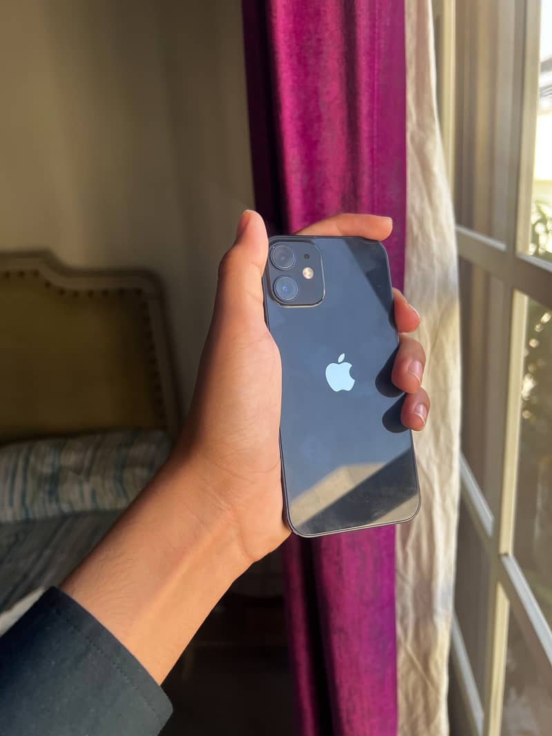 Apple iPhone 12 mini 5