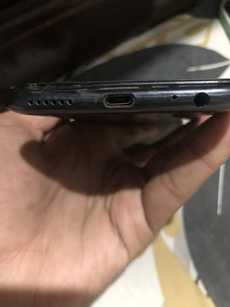 Tecno Spark 4 1