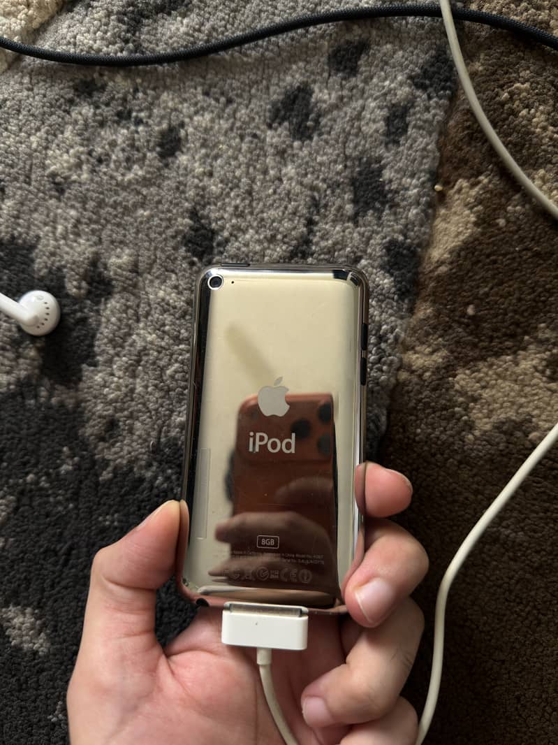 iPod Touch 4th gen 1
