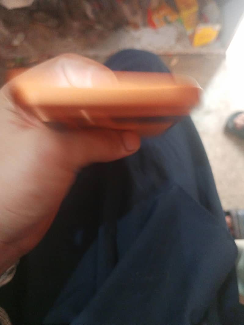 Apple iPhone 17 Pro Max 4