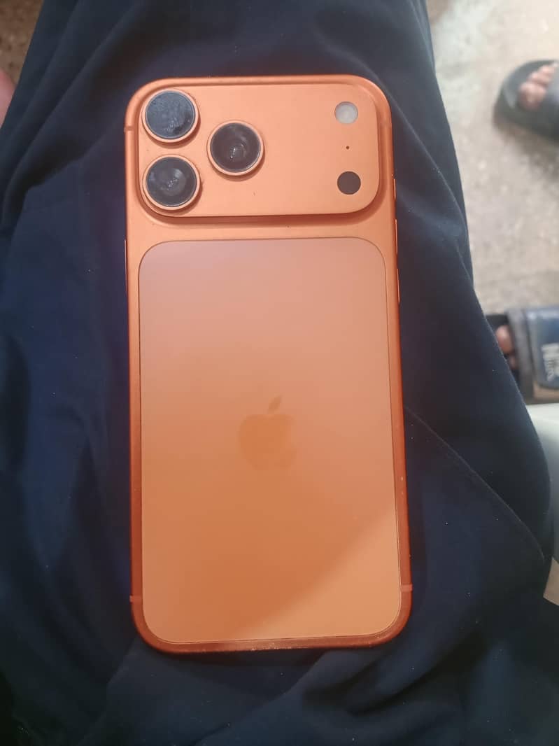 Apple iPhone 17 Pro Max 8