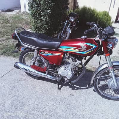 Honda 125 for sell all dacomint porye ha. .