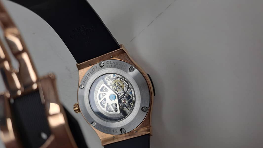 Premium Quality Watch 3