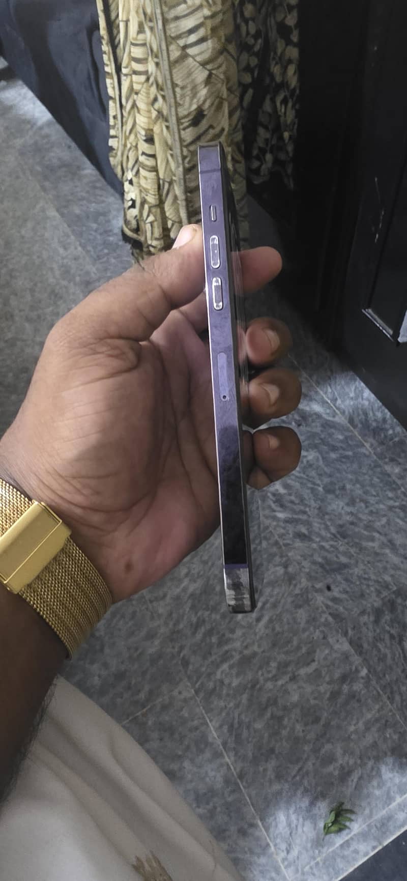 iPhone 14 pro max 2