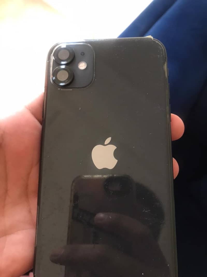 Apple iPhone 11 2