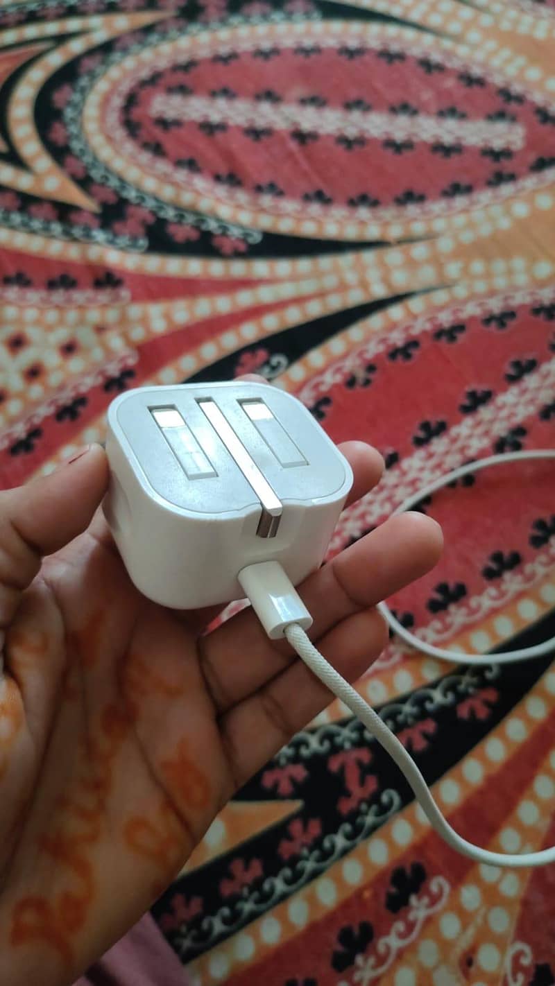 Apple iPhone 13 9