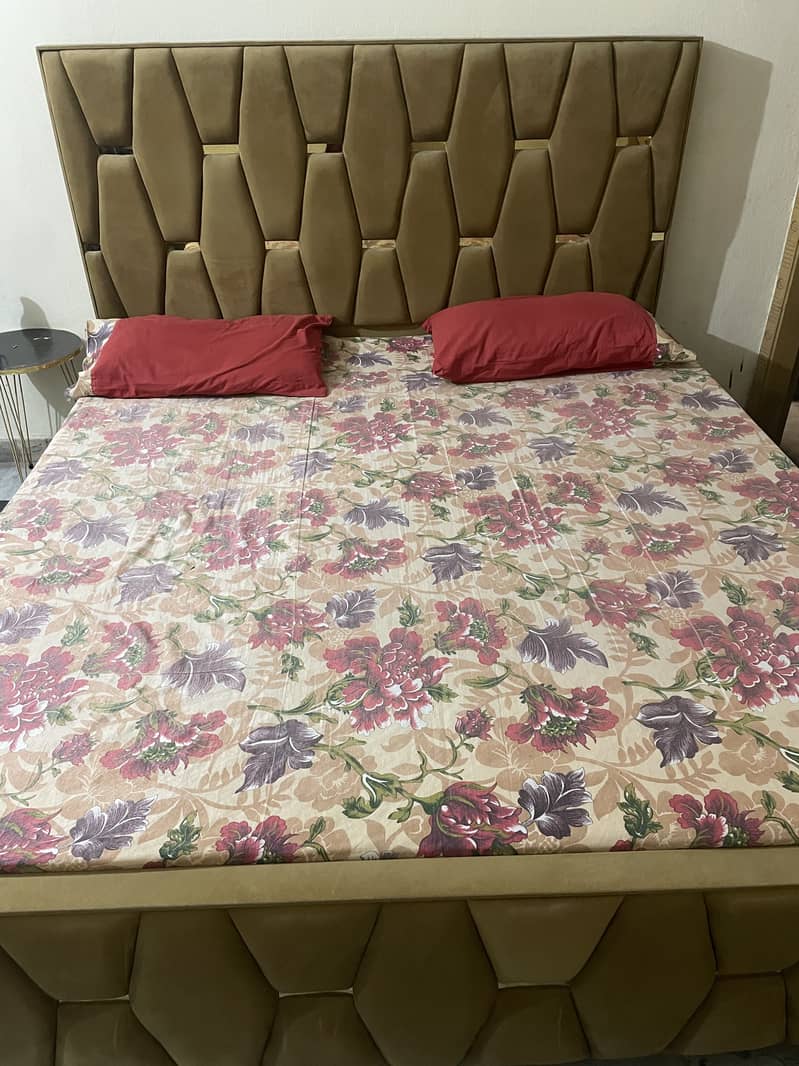 Double bed 1