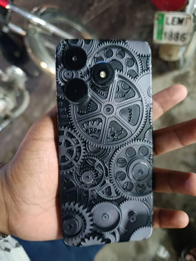 Tecno Spark 10 0