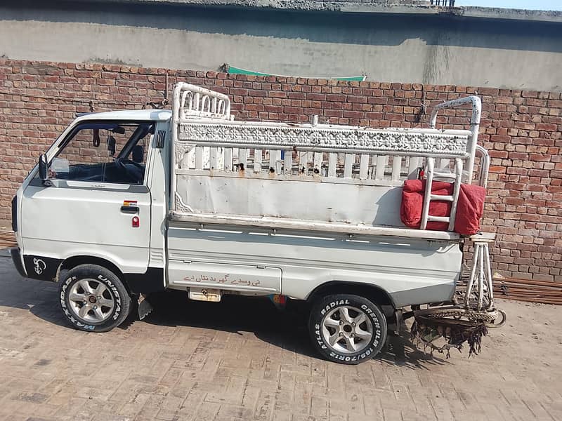 Suzuki Pickup 3