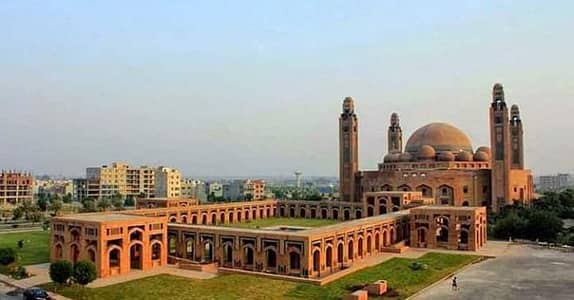 10 Marla Plot For Sale In Central District Bahria Orchrad Lahore