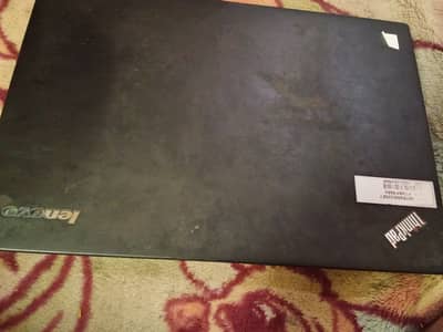 Lenovo Thinkpad laptop core i5, Geration 5, 4GB ram, graphic 128MB