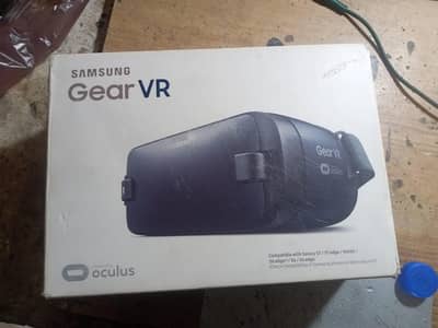 Samsung gear VR SM-R323 with box- powered by Oculus for Galaxy S7/S6