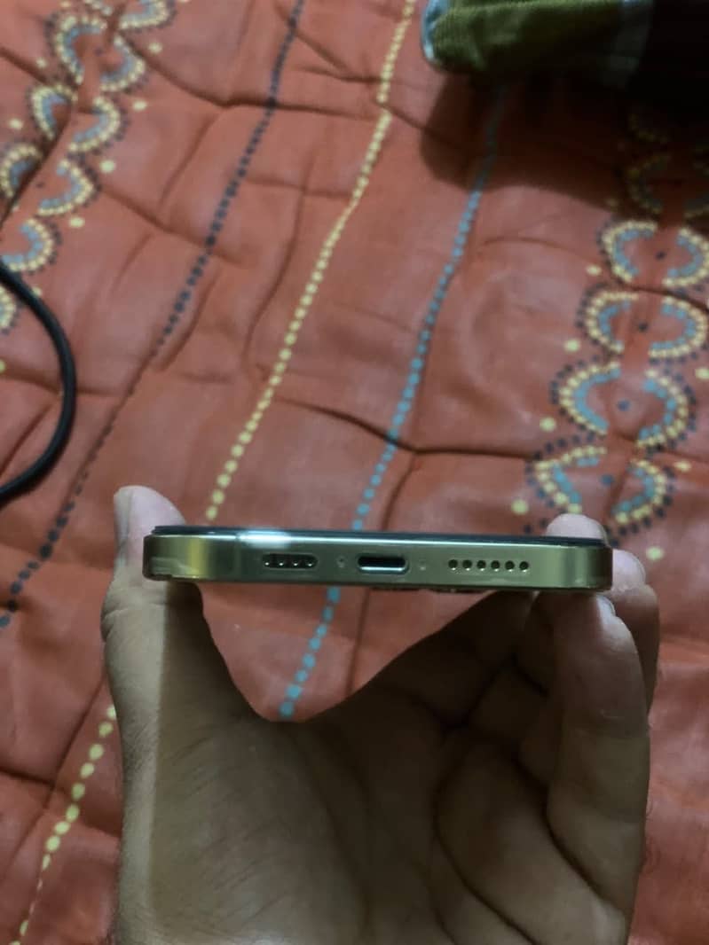 Apple iPhone 12 Pro Max 3