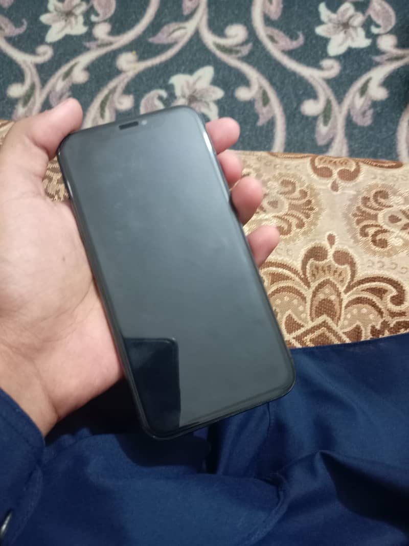 Apple iPhone X 1