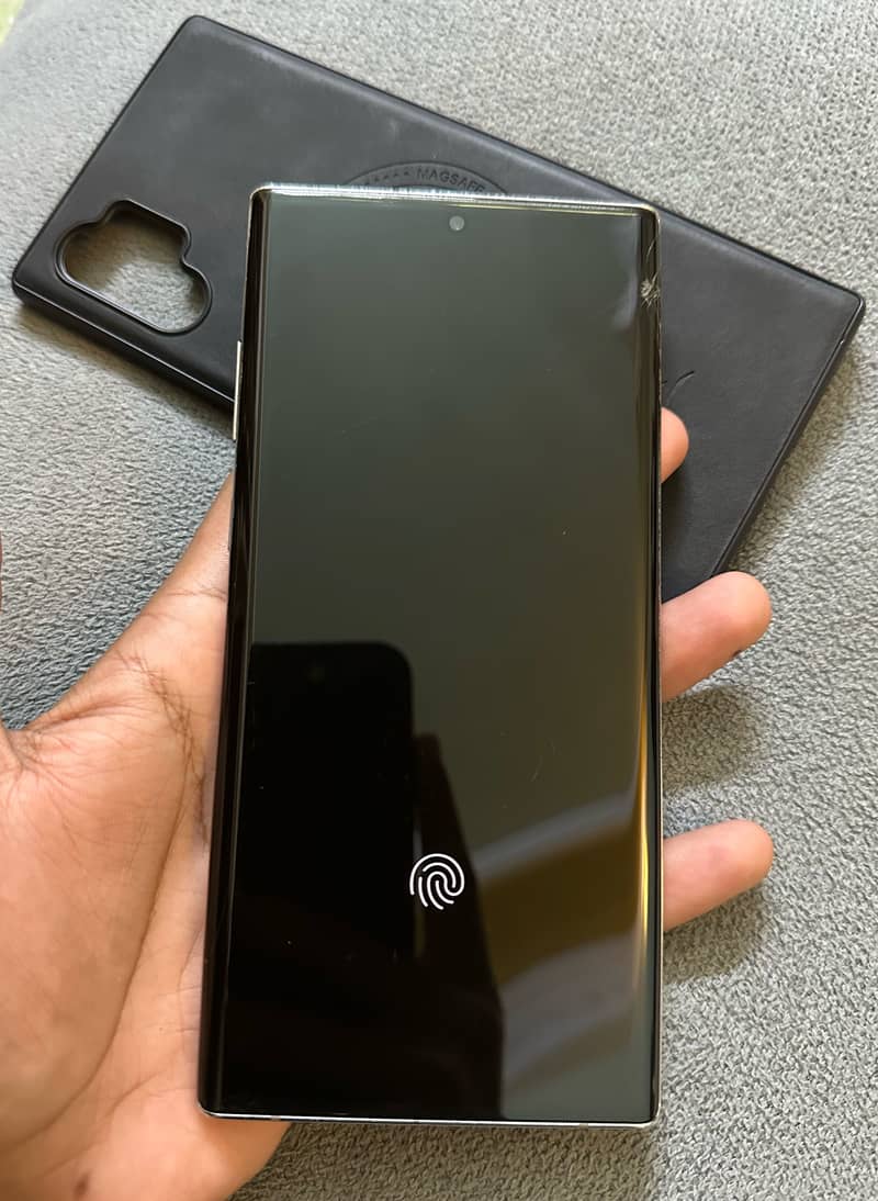 Samsung Mobile Note 10 Plus 6