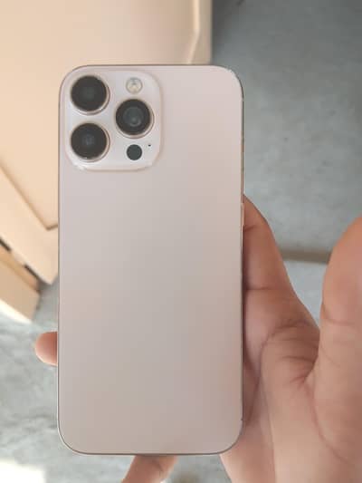 Apple iPhone 16 Pro Max