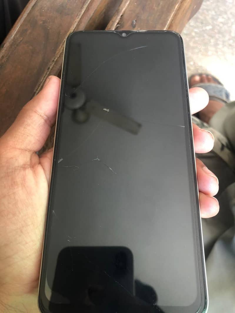 Itel a c100 1