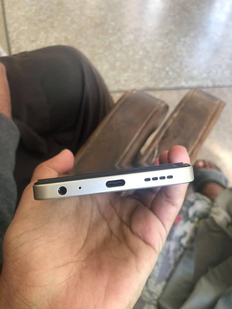 Itel a c100 3