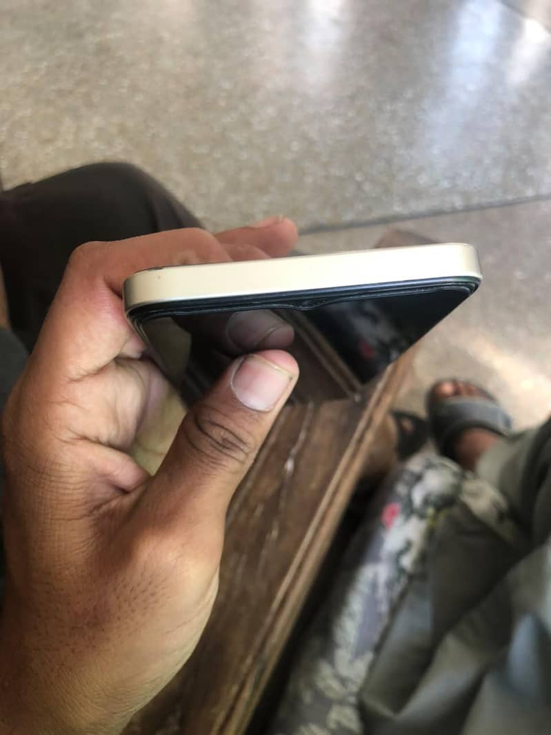 Itel a c100 4