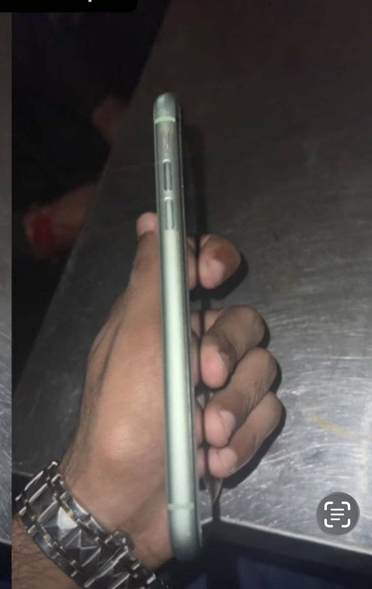 Apple iPhone 11 2