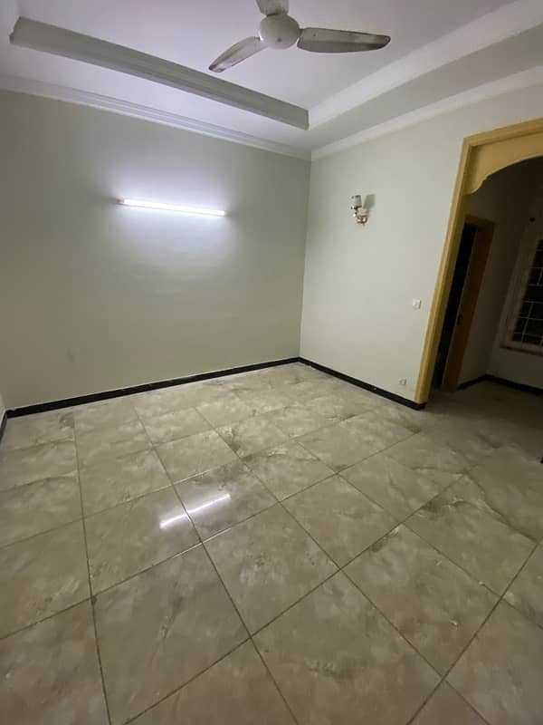 14 Marla Upper Portion For Rent With All Basic Necessities 0