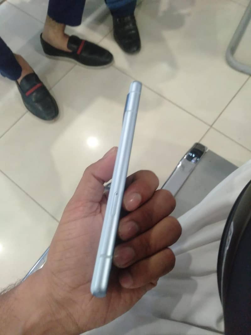 Google Pixel 7a 4