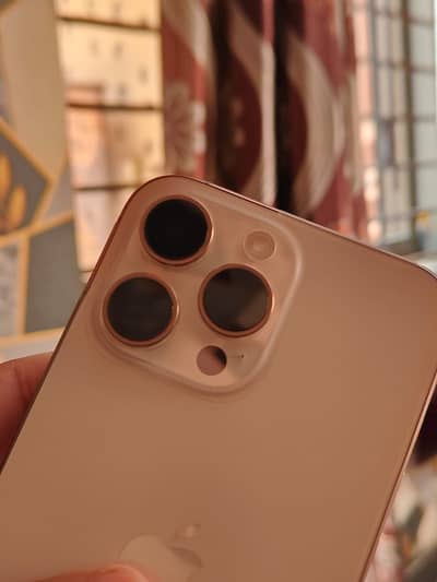 Apple iPhone 16 Pro Max