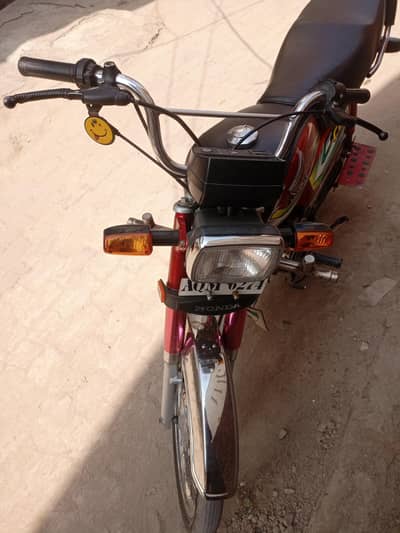 CD 70 Red color