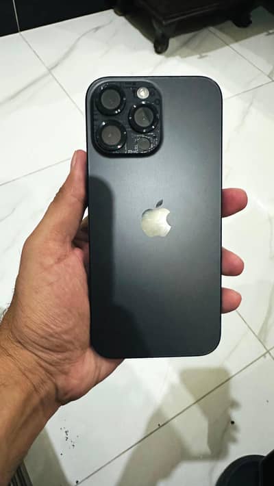 Apple iPhone 16 Pro Max