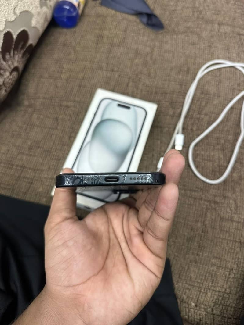 Apple iPhone 15 1
