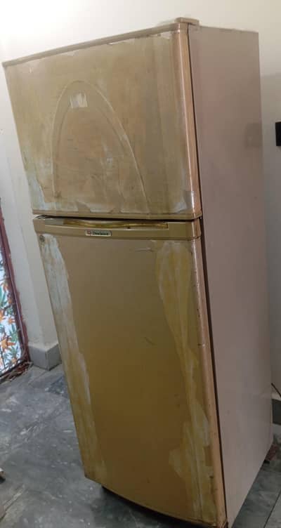 Dawlance Double Door Refrigerator – Excellent Cooling